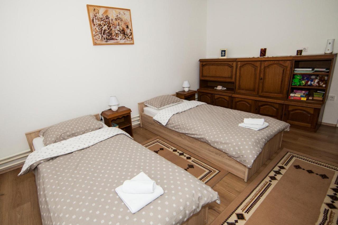 Apartman Kuca 150 Mala Subotica Екстериор снимка