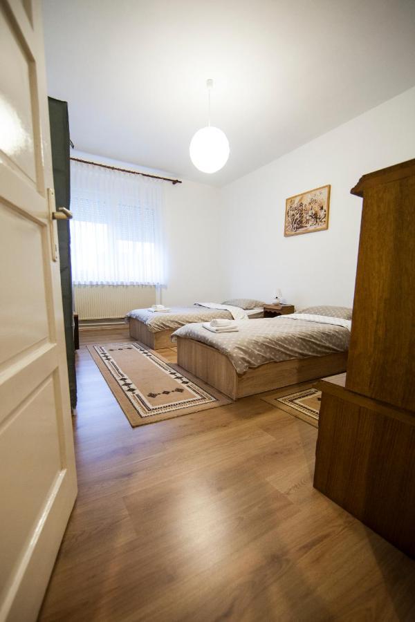 Apartman Kuca 150 Mala Subotica Екстериор снимка