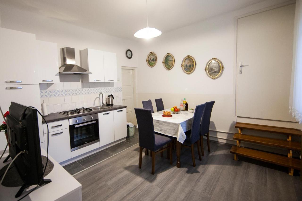 Apartman Kuca 150 Mala Subotica Екстериор снимка