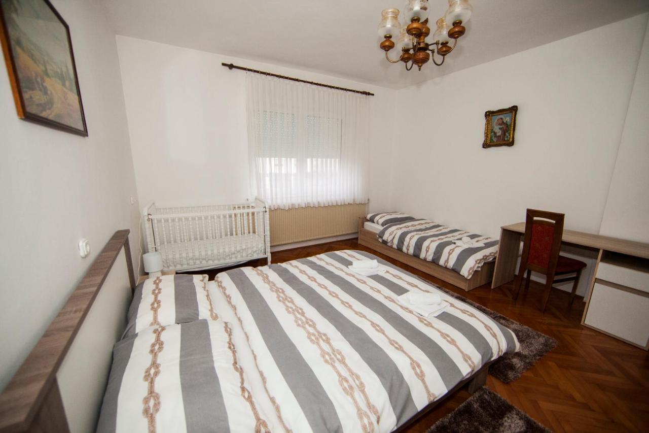 Apartman Kuca 150 Mala Subotica Екстериор снимка